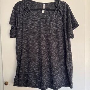 Women’s Active Athletic Shirt 2X